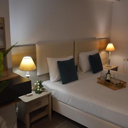 Aqua Mare Sea Side Rooms Nea Kallikrateia Dış mekan fotoğraf