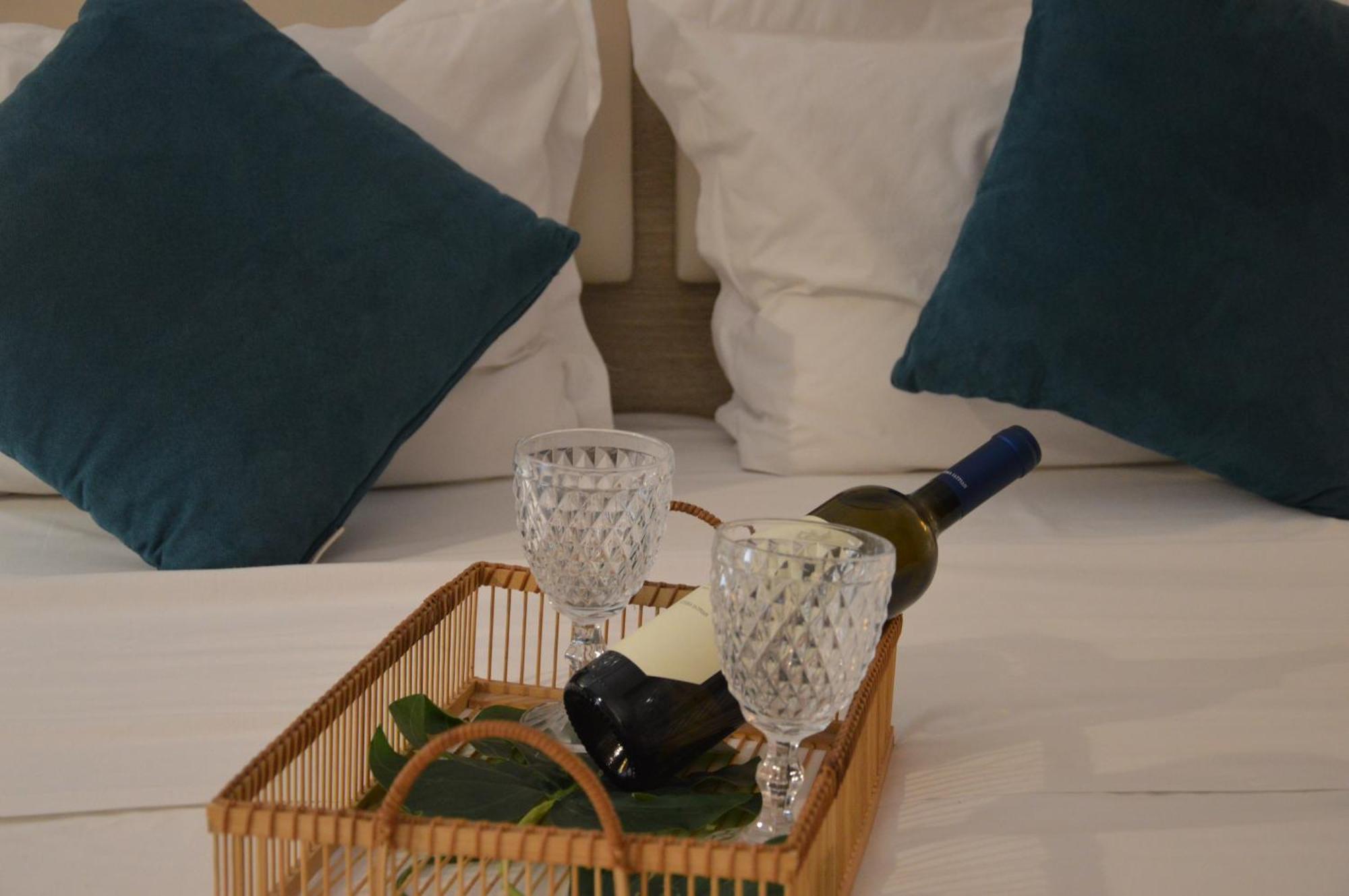 Aqua Mare Sea Side Rooms Nea Kallikrateia Dış mekan fotoğraf
